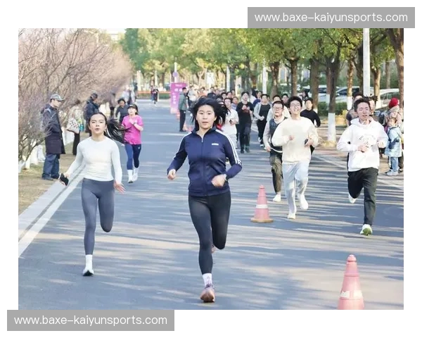 马拉松退场：优雅离场的技艺与新生